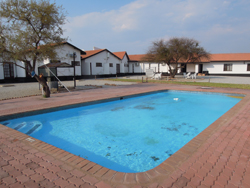 places to stay in  Mahalapye